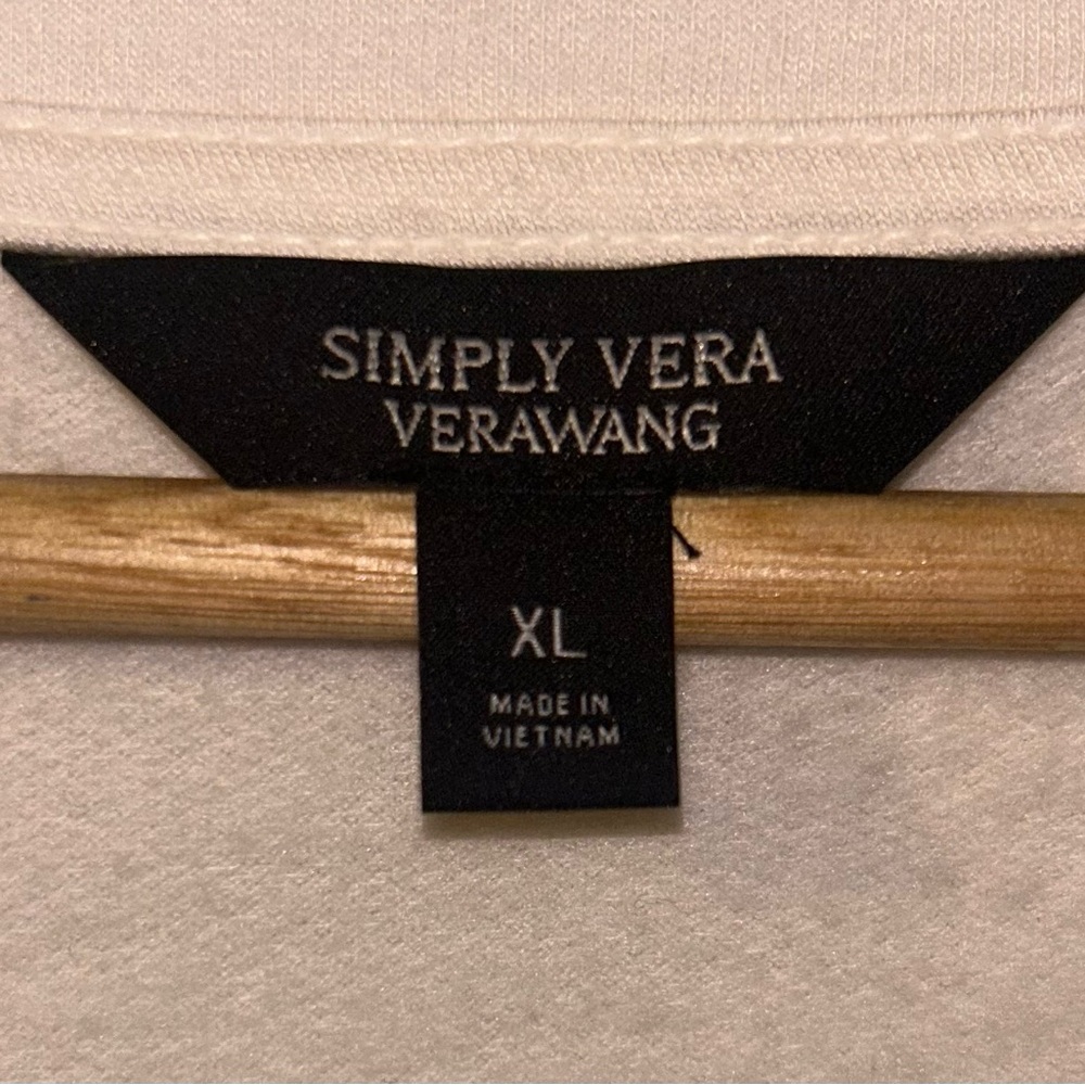 Simply Vera Vera Wang White Blouse Women’s XL Minimalist Core - Picture 5 of 5